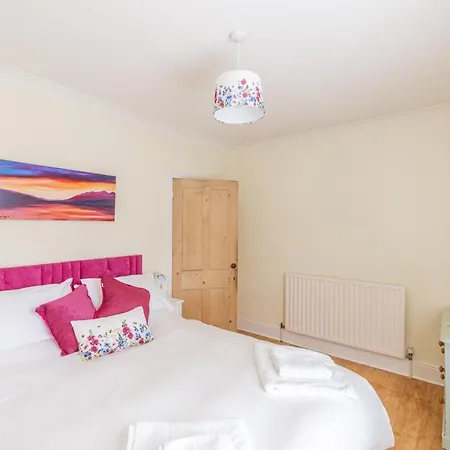 度假居 Strayside - Cosy Dog Friendly Sleeps 4. 5 Mins Walk To Hospital And 15 Mins Walk To Town Centre 哈罗盖特
