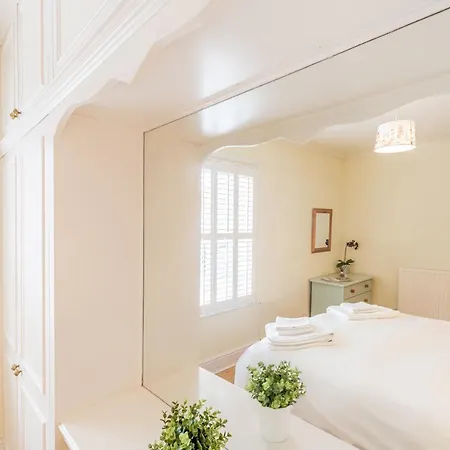 Strayside - Cosy Dog Friendly Sleeps 4. 5 Mins Walk To Hospital And 15 Mins Walk To Town Centre 度假居 哈罗盖特